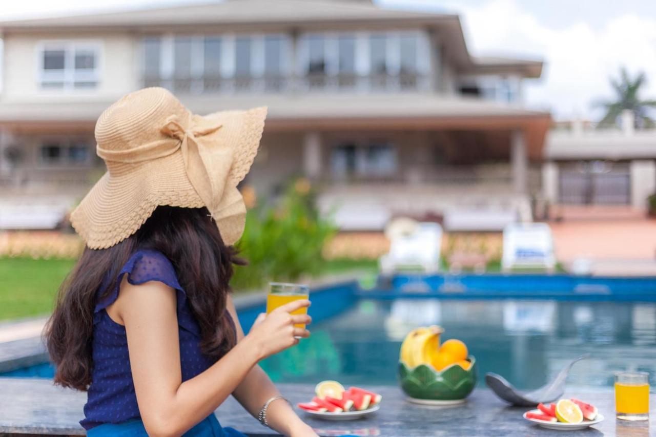 Stayvista'S The Cincin With Elegant Rooms, Snooker Table, Pool, Scenic View, And Jacuzzi Lonavala Bagian luar foto
